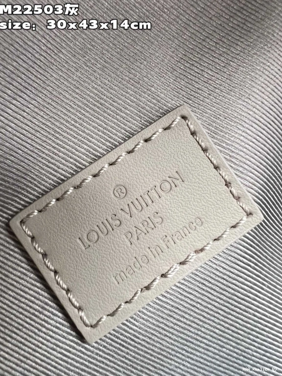 Aaa replica ru VUITTON LOUIS TAKEOFF BACKPACK 0714